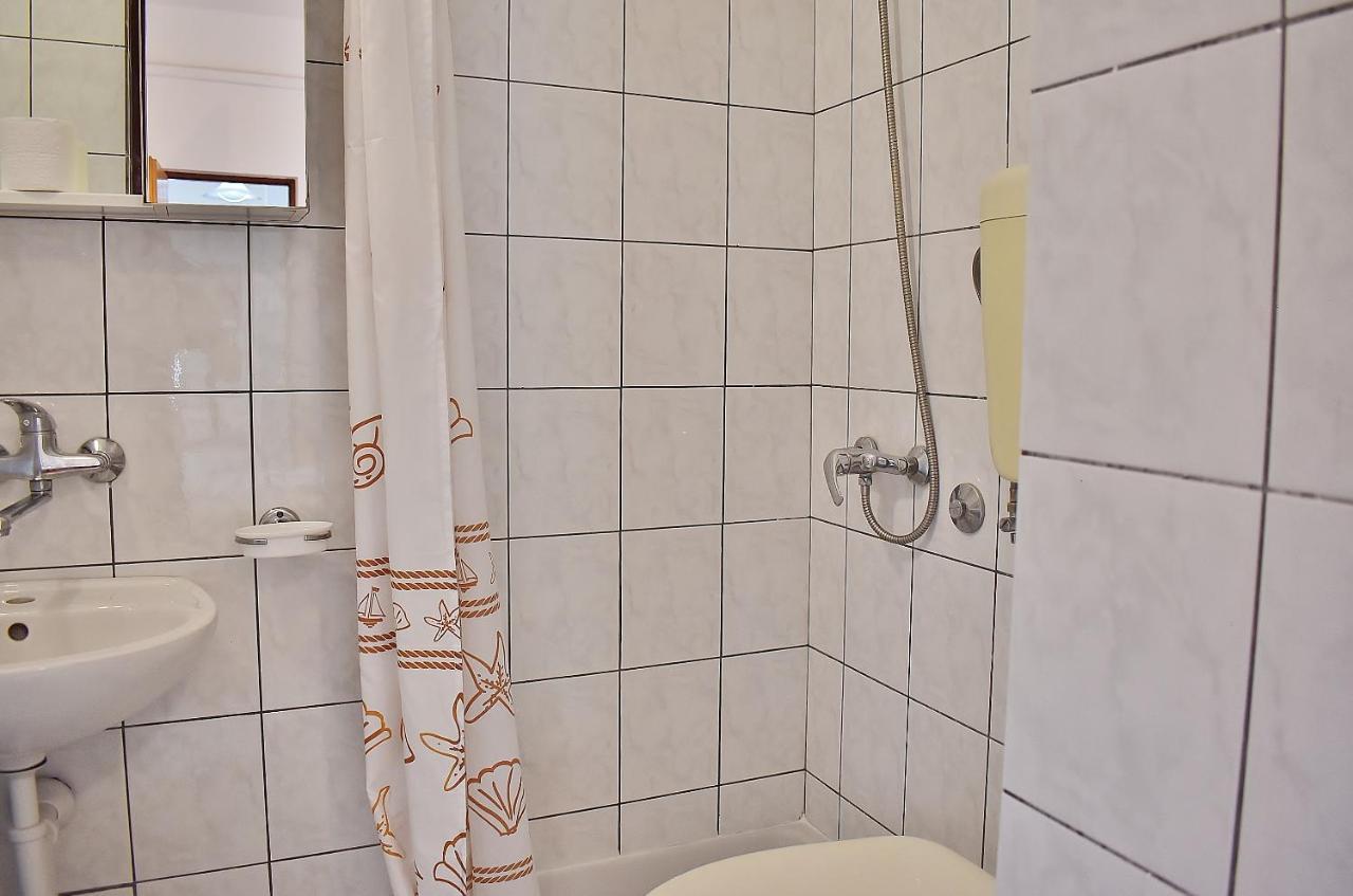 Apartament Banjol Exterior foto