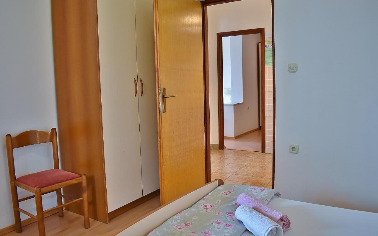 Apartament Banjol Exterior foto